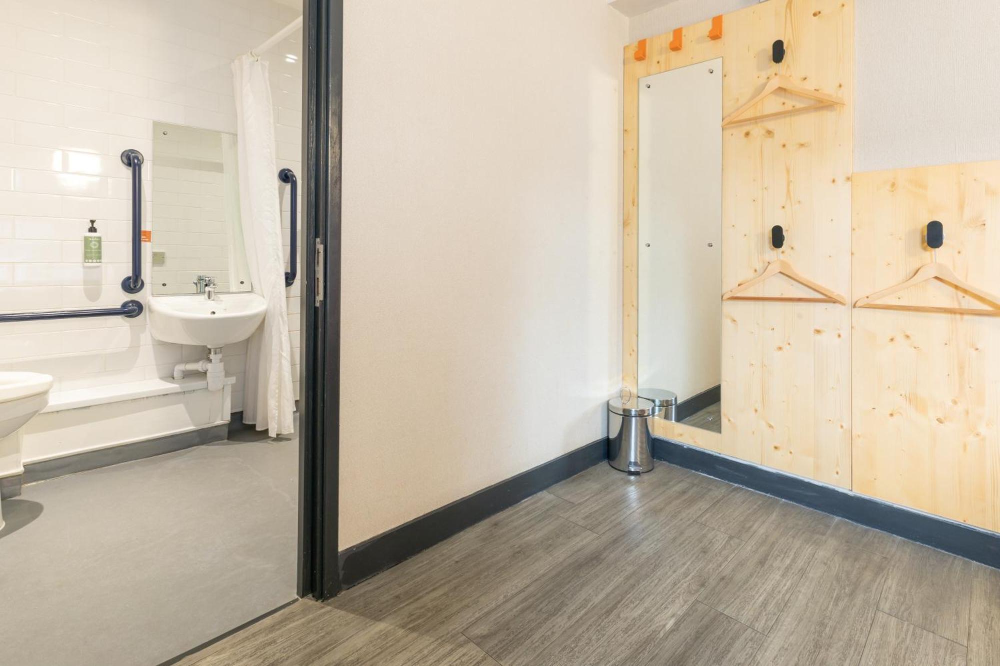 Easyhotel Glasgow City Exterior foto